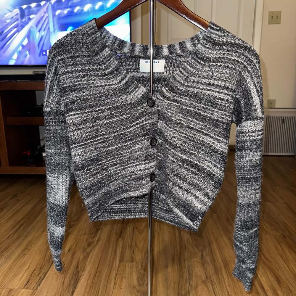Old Navy Cropped Cardigan Size L (10-12) Black Jack Striped Knit